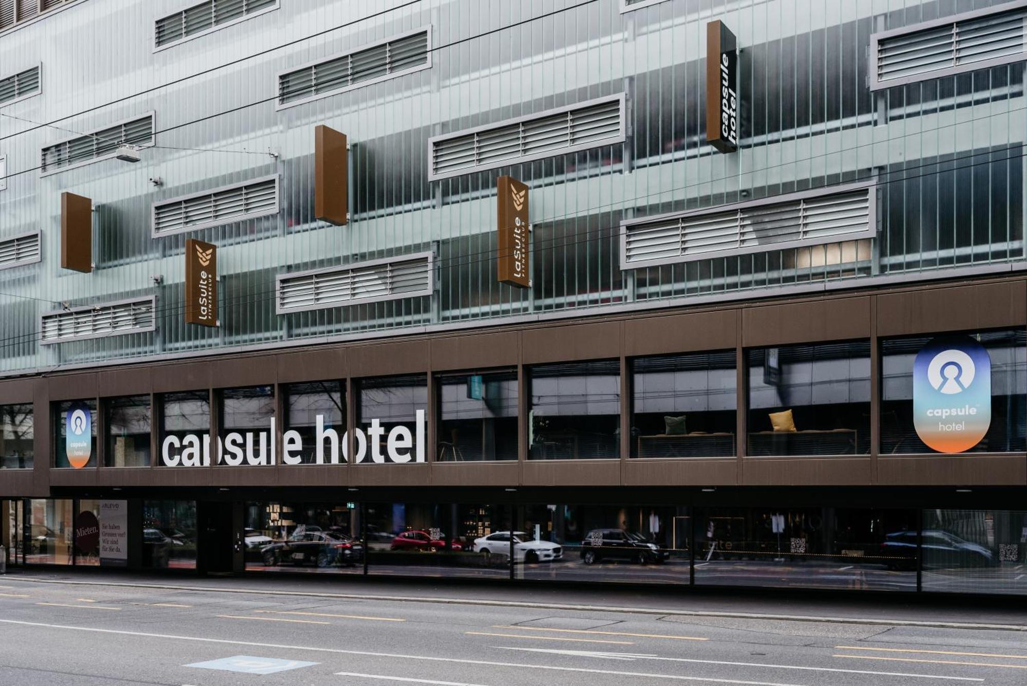 Capsule Hotel - Lucerne Old Town Zewnętrze zdjęcie