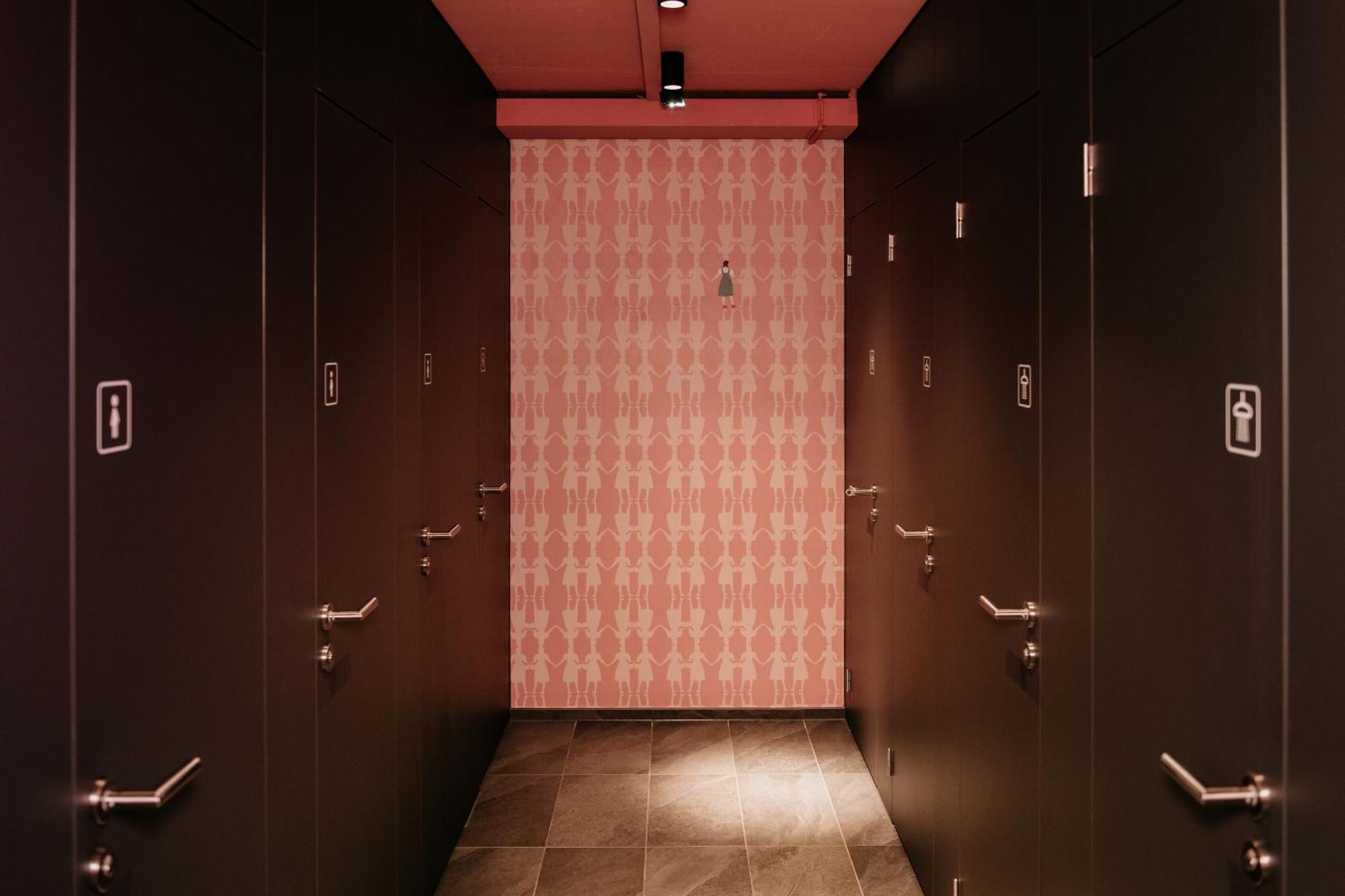 Capsule Hotel - Lucerne Old Town Zewnętrze zdjęcie